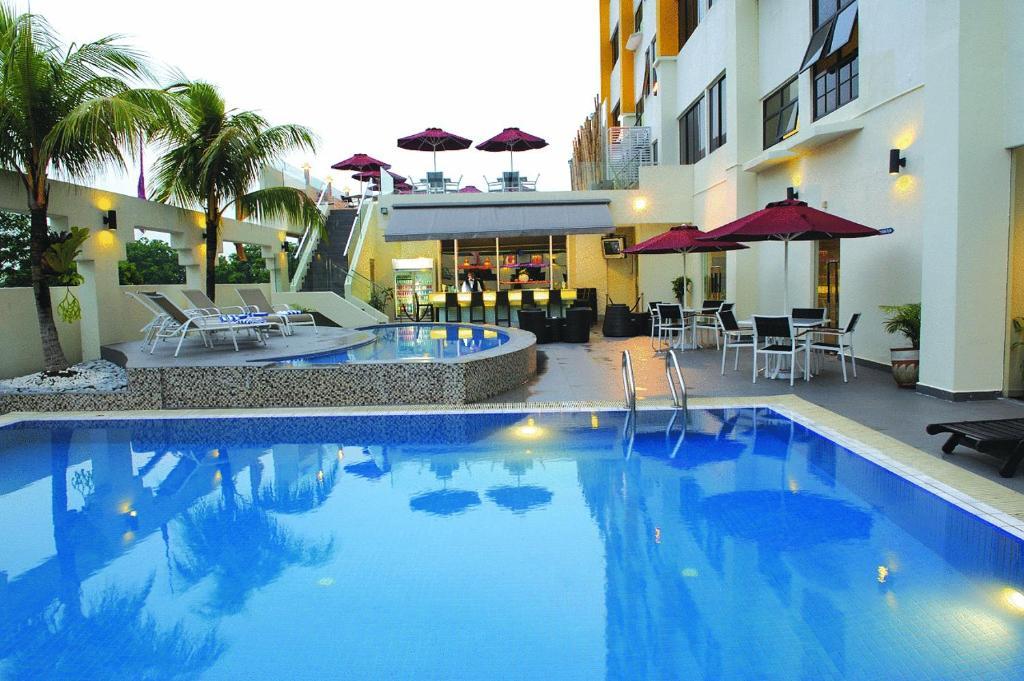 Hotel Sentral @ Woodland Causeway 3*