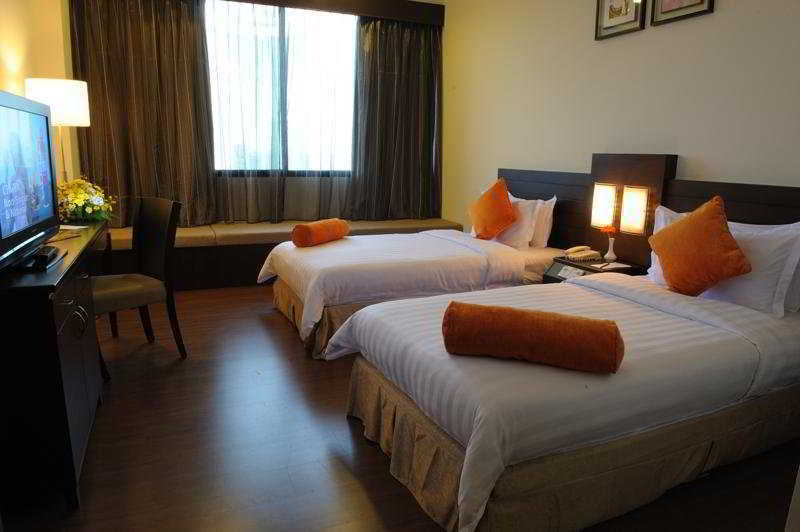 Hotel Sentral @ Woodland Causeway 3*