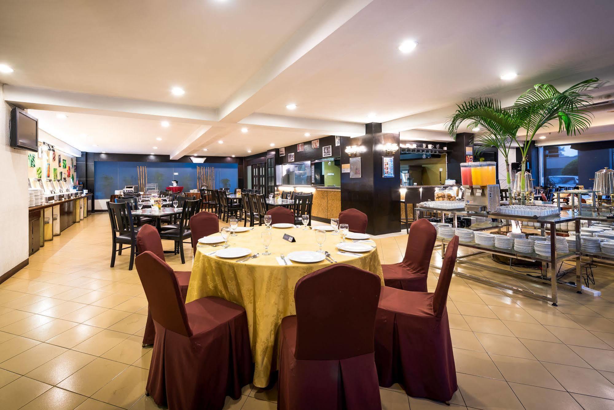Sentral @ Woodland Causeway Hotel